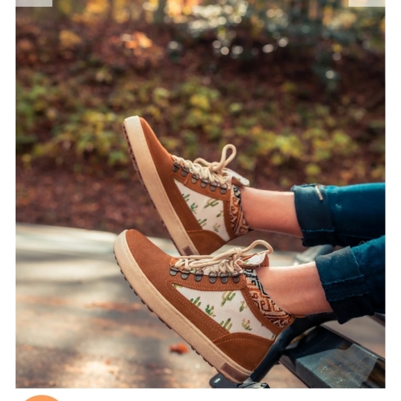 Inkkas Leather Prickly Camping Boots Boho Casual South Western Cactus Print - Picture 1 of 9